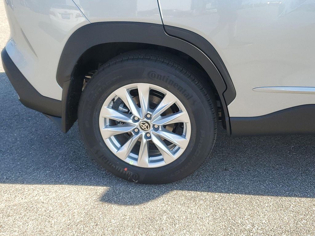 TOYOTA COROLLA CROSS - 5