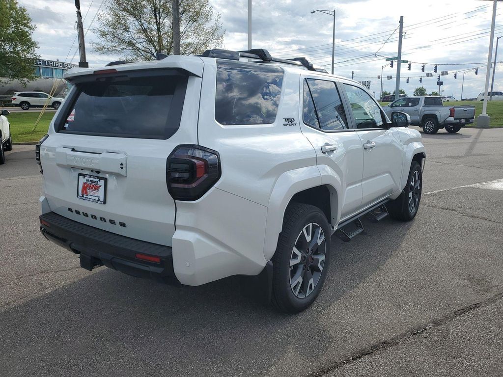 TOYOTA 4RUNNER - 4