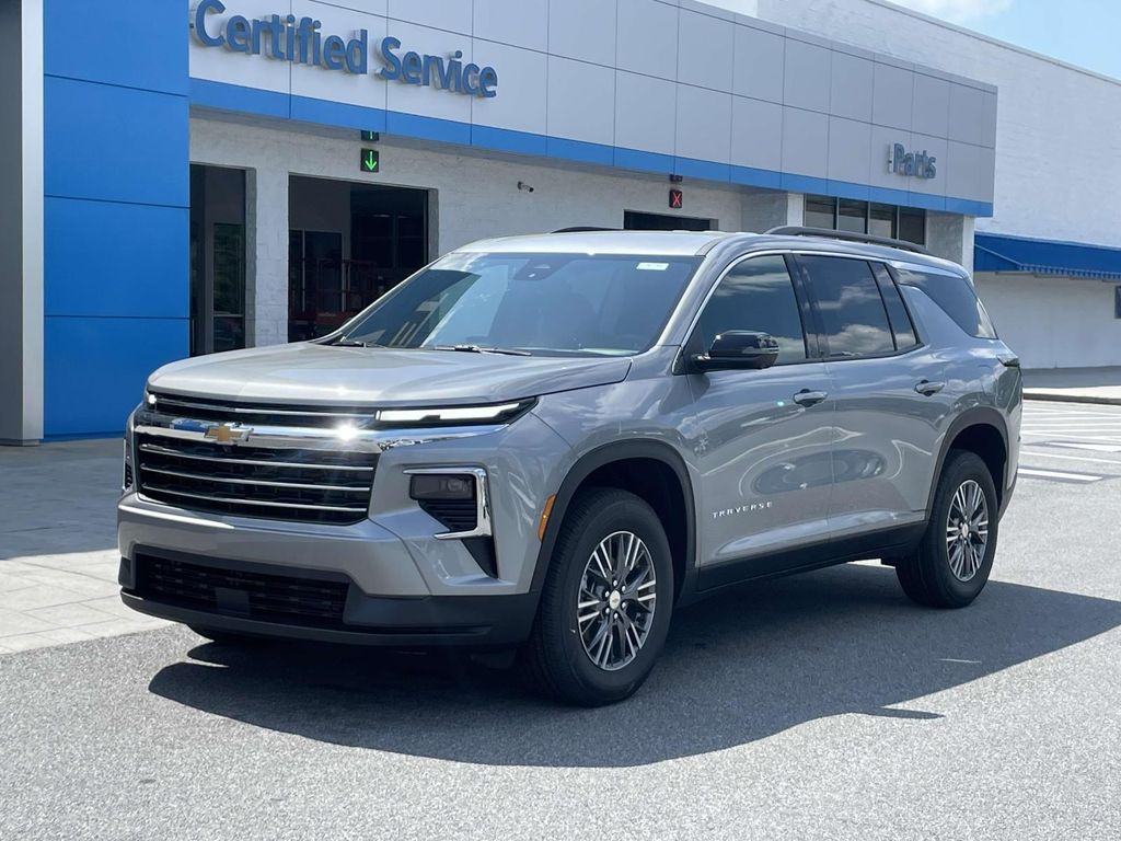 New 2026 Chevrolet Traverse LT