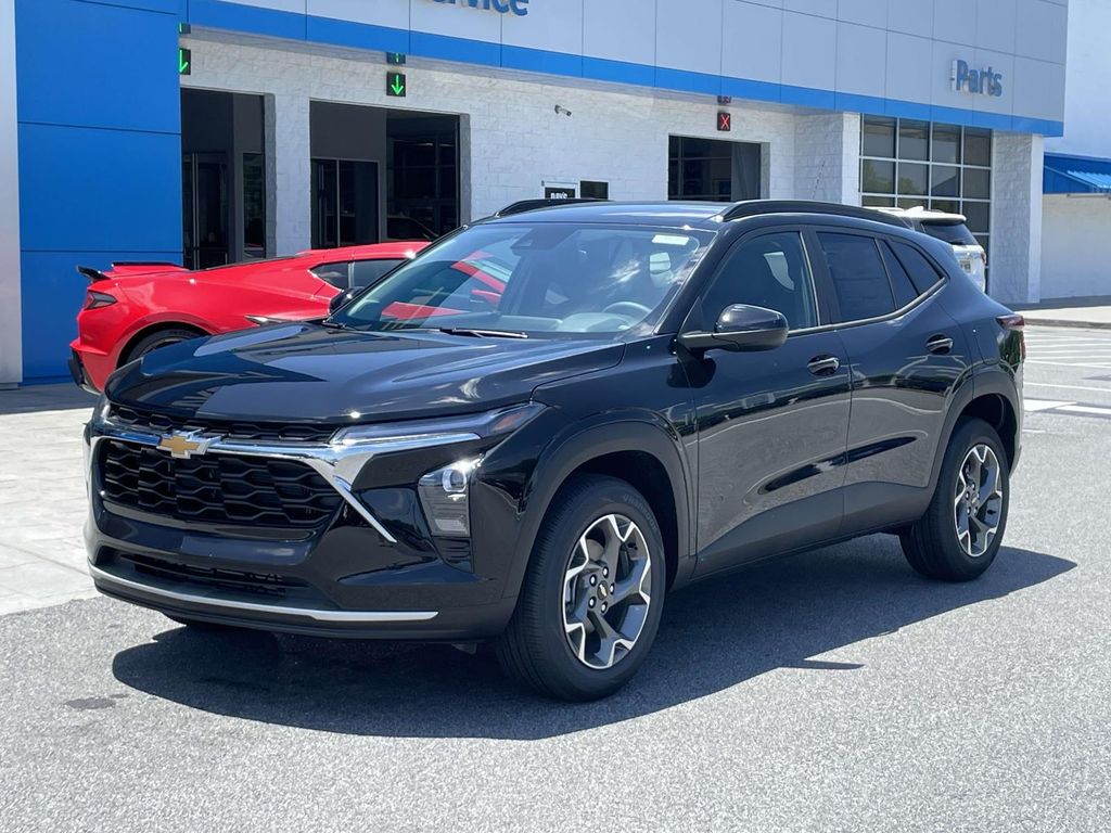 New 2026 Chevrolet Trax LT