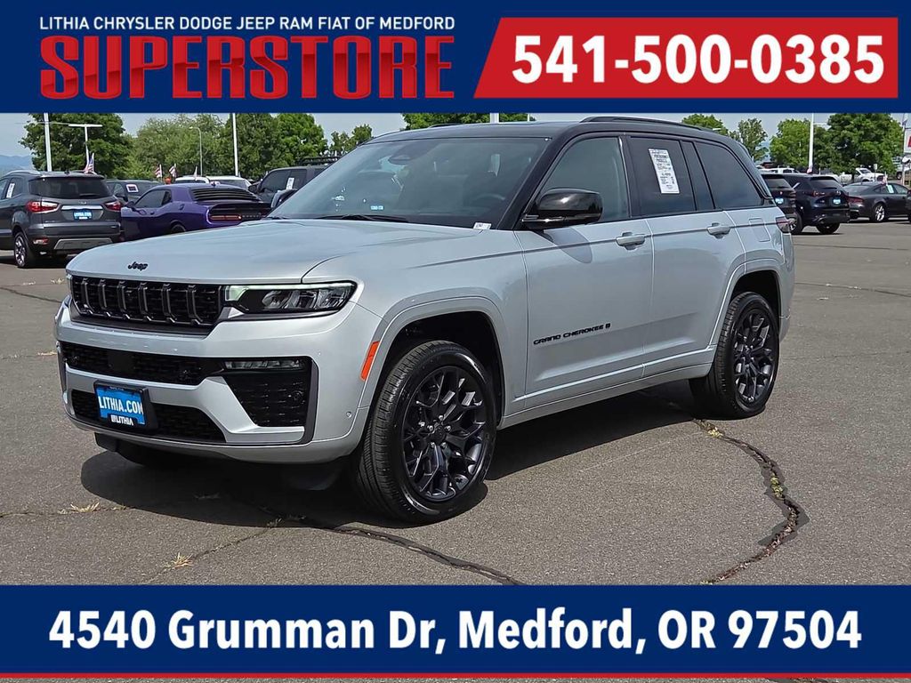 New 2026 Jeep Grand Cherokee Summit