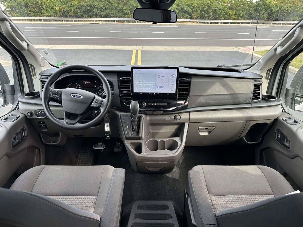 2025 FORD TRANSIT-350 XLT photo 12
