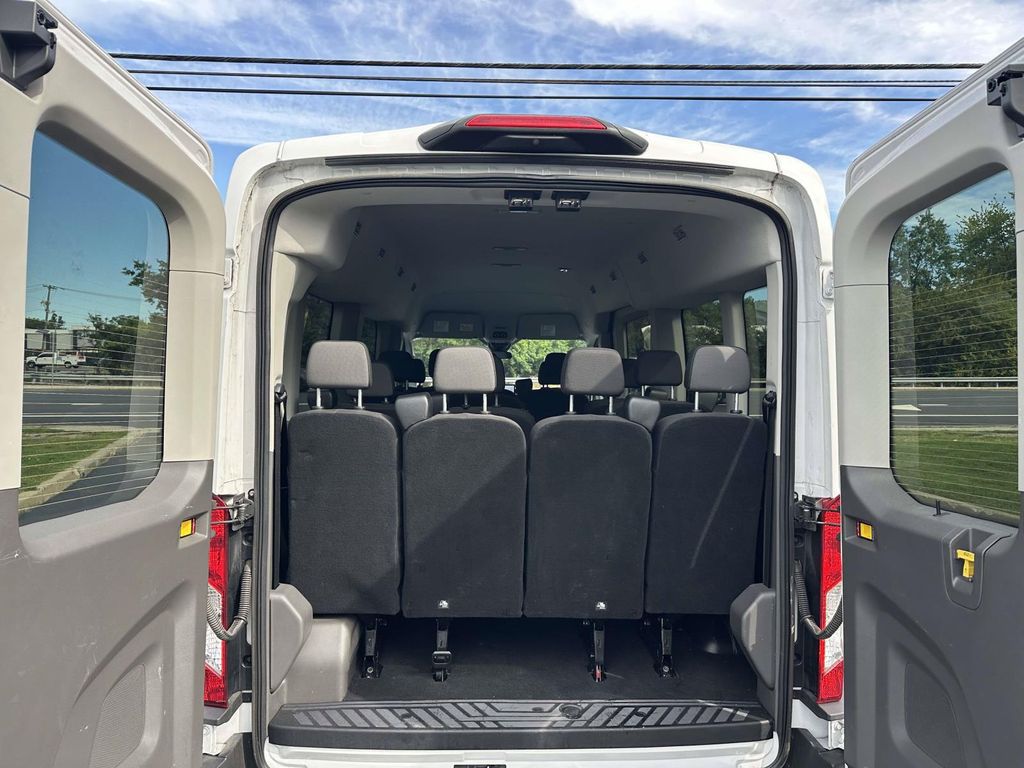 2025 FORD TRANSIT-350 XLT photo 14