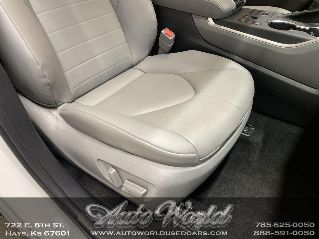 صورة مصغرة 25 لـ 2026 Toyota HIGHLANDER XLE