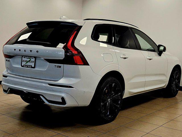 2026 Volvo XC60 PLUG-IN HYBRID BLACK EDITION ULTRA, T8 AWD EL — фото 5