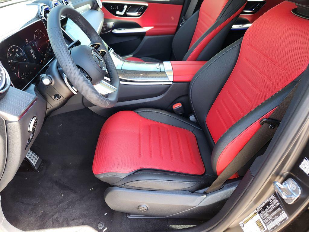 صورة مصغرة 13 لـ 2026 Mercedes-BENZ GLC