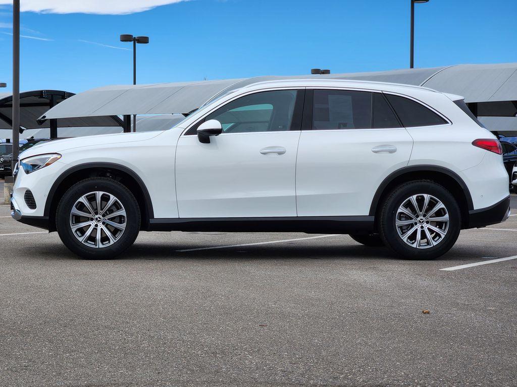 MERCEDES-BENZ GLC - 5