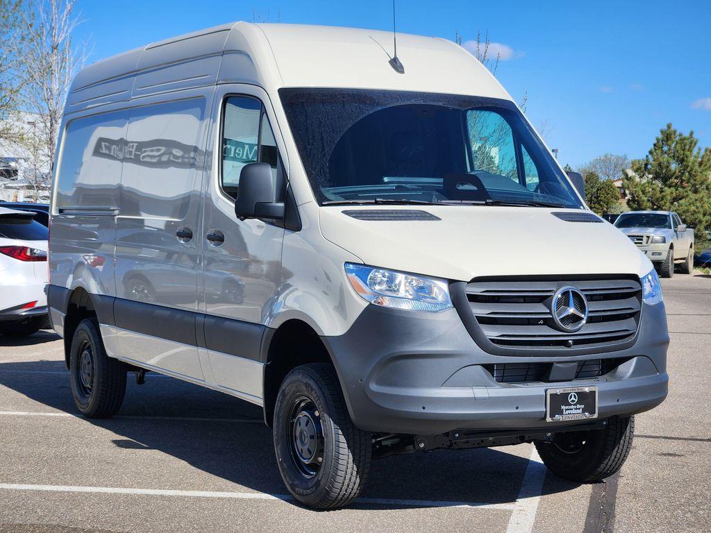 New 2026 Mercedes-Benz Sprinter 2500 Standard Roof