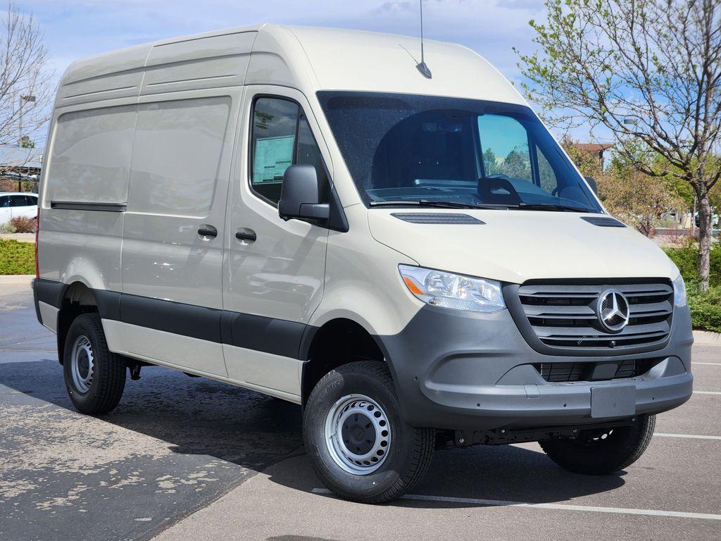 New 2026 Mercedes-Benz Sprinter 2500 Standard Roof