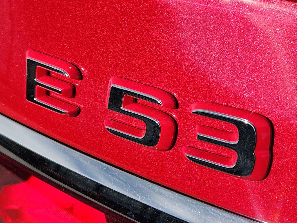 MERCEDES-BENZ E-CLASS - 9