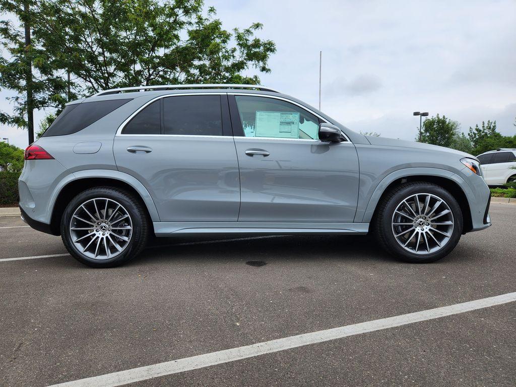 2026 Mercedes-BENZ GLE — фото 2