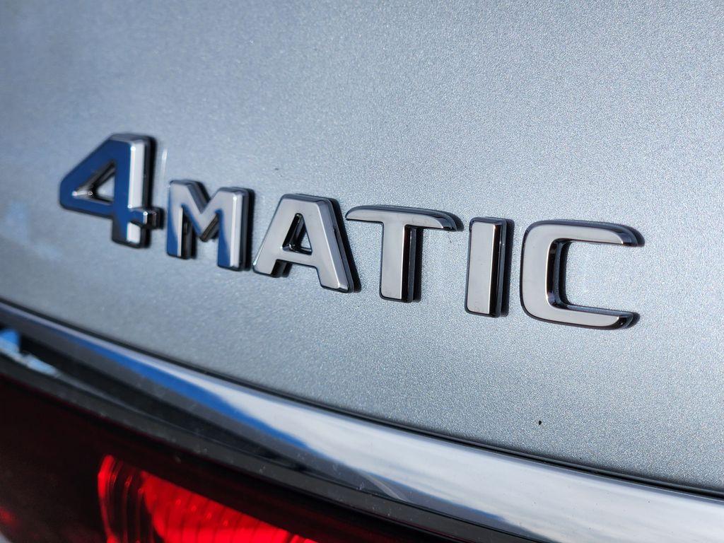 MERCEDES-BENZ GLS - 9