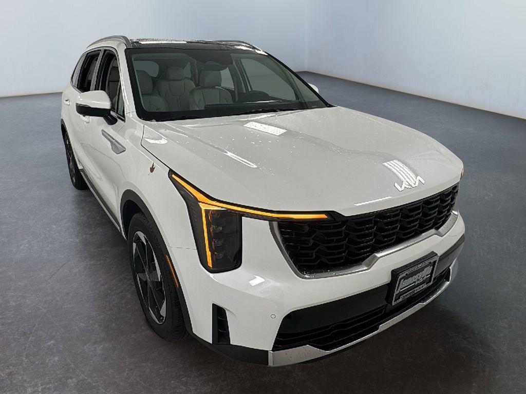 New 2026 Kia Sorento Hybrid EX