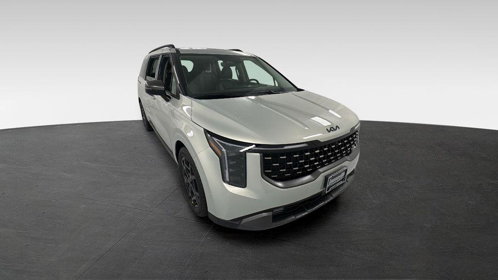 New 2026 Kia Carnival SX
