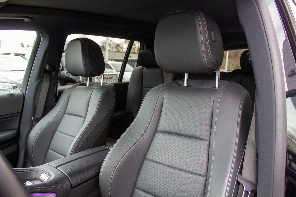 MERCEDES-BENZ GLS - 10