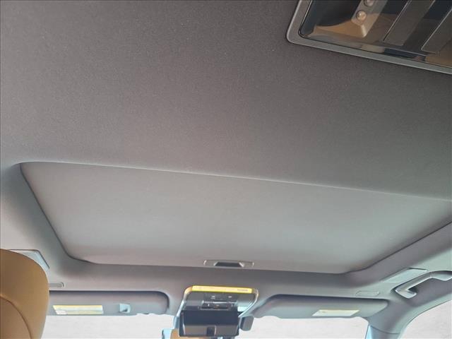 صورة 11 لـ 2025 Lexus LX 700H LUXURY