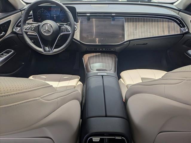 2026 Mercedes-BENZ E-CLASS 缩略图 16