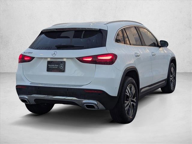 MERCEDES-BENZ GLA-CLASS - 2