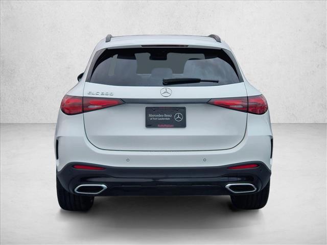 MERCEDES-BENZ GLC - 8