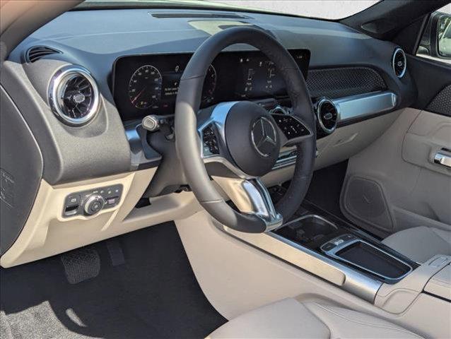 2026 Mercedes-BENZ GLB 照片 3