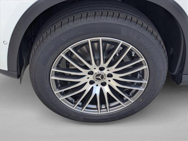 MERCEDES-BENZ GLC - 9