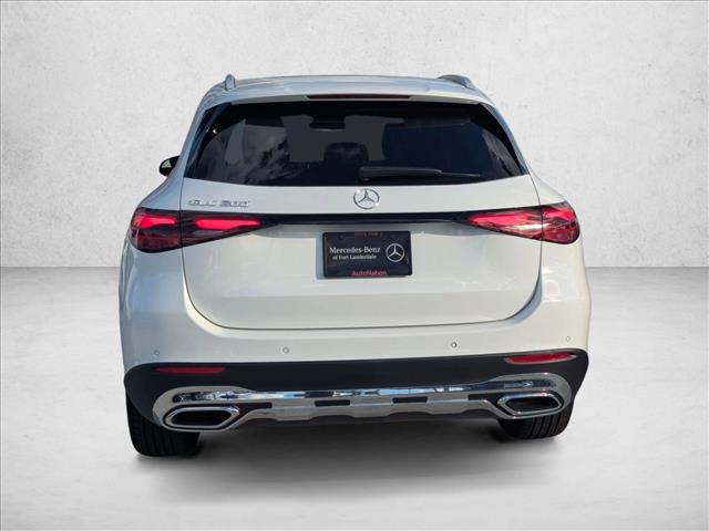 MERCEDES-BENZ GLC - 7