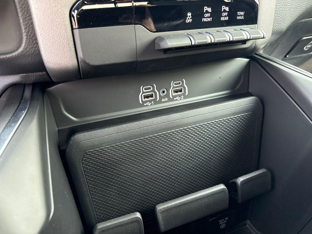 2026 RAM 1500 BIG HORN/LONE STAR — миниатюра 25