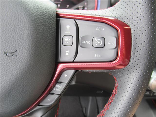 صورة مصغرة 28 لـ 2026 RAM 1500 REBEL