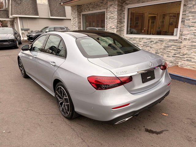 MERCEDES-BENZ E-CLASS - 7