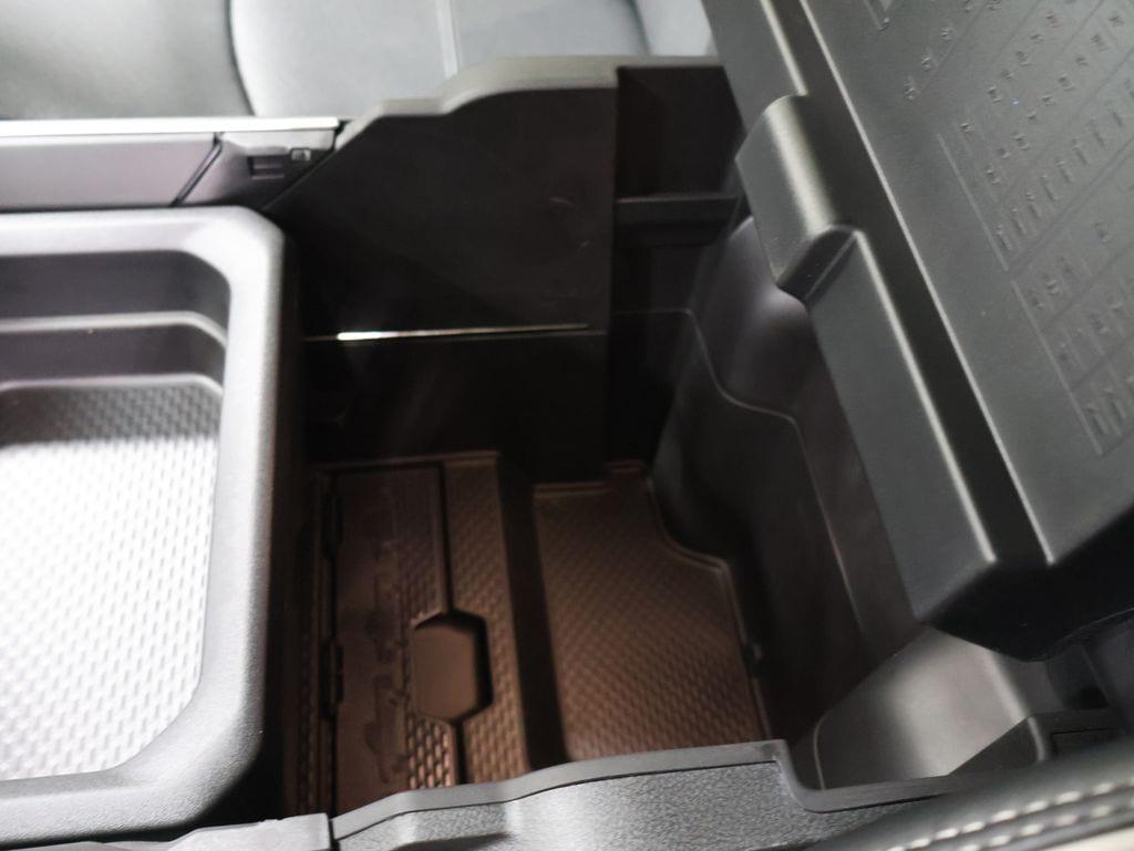 2026 RAM 2500 LARAMIE CREW CAB 4X4 8' BOX — миниатюра 24