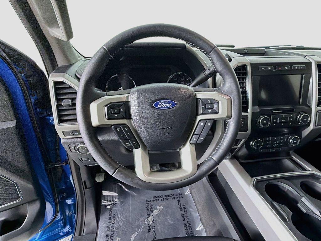 صورة 8 لـ 2021 FORD F-350 LARIAT SUPER DUTY