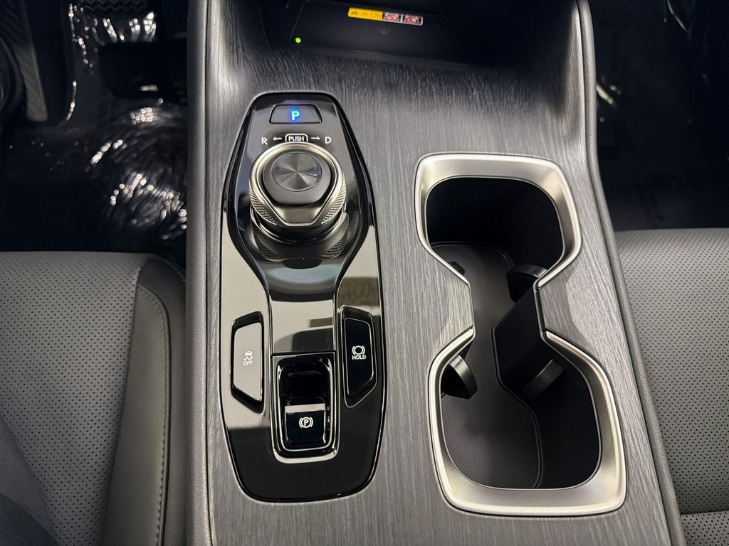 2026 Lexus RZ 350E PREMIUM — фото 19