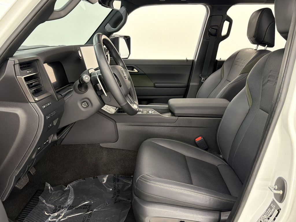 2025 Lexus GX 550 OVERTRAIL — миниатюра 29