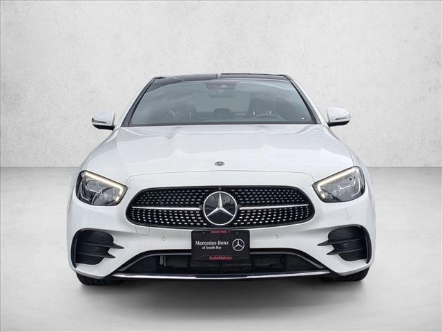 MERCEDES-BENZ E-CLASS - 2