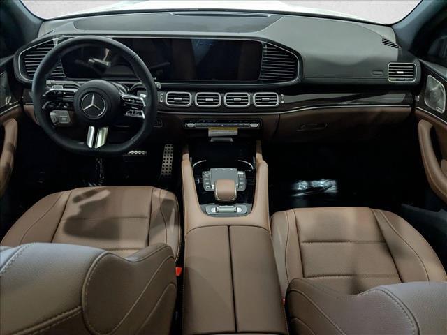 2026 Mercedes-BENZ GLS thumbnail 14