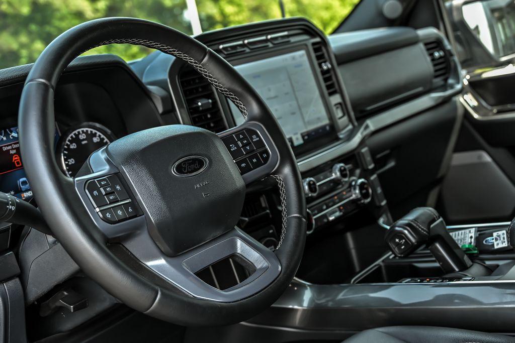 2023 FORD F-150 XLT — миниатюра 15