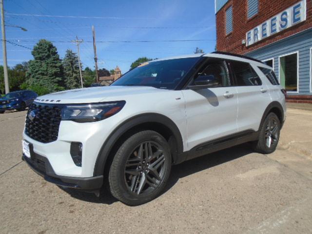 New 2026 Ford Explorer ST-Line