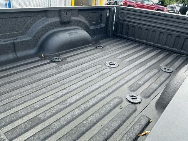 صورة مصغرة 20 لـ 2026 RAM 3500 BIG HORN CREW CAB 4X4 8' BOX