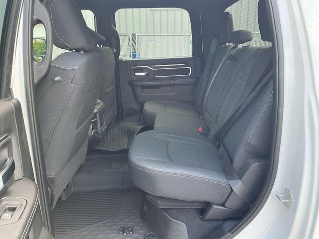 2026 RAM 3500 BIG HORN CREW CAB 4X4 8' BOX — фото 10