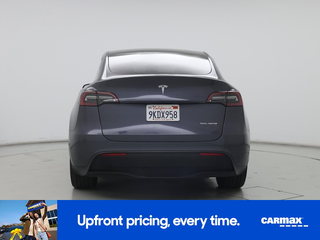 TESLA MODEL Y LONG RANGE - 7