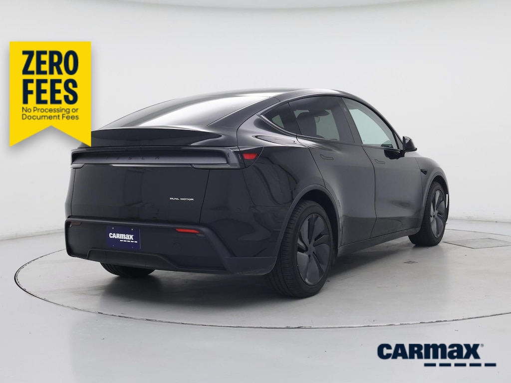 TESLA MODEL Y LONG RANGE - 10