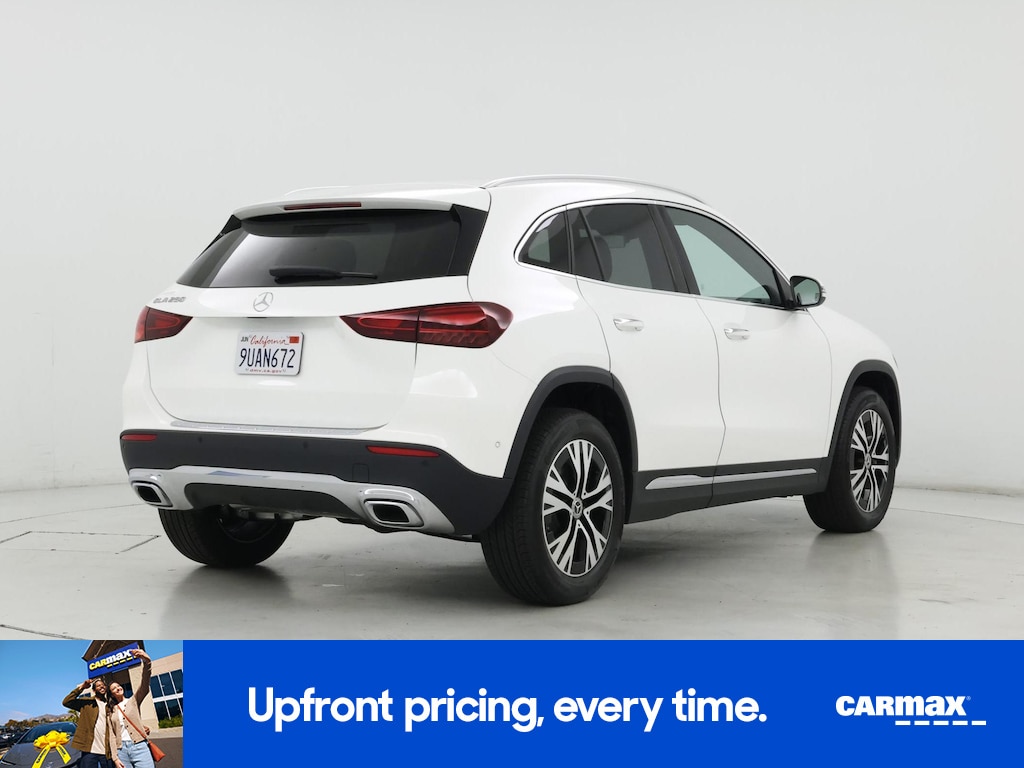 MERCEDES-BENZ GLA-CLASS - 10