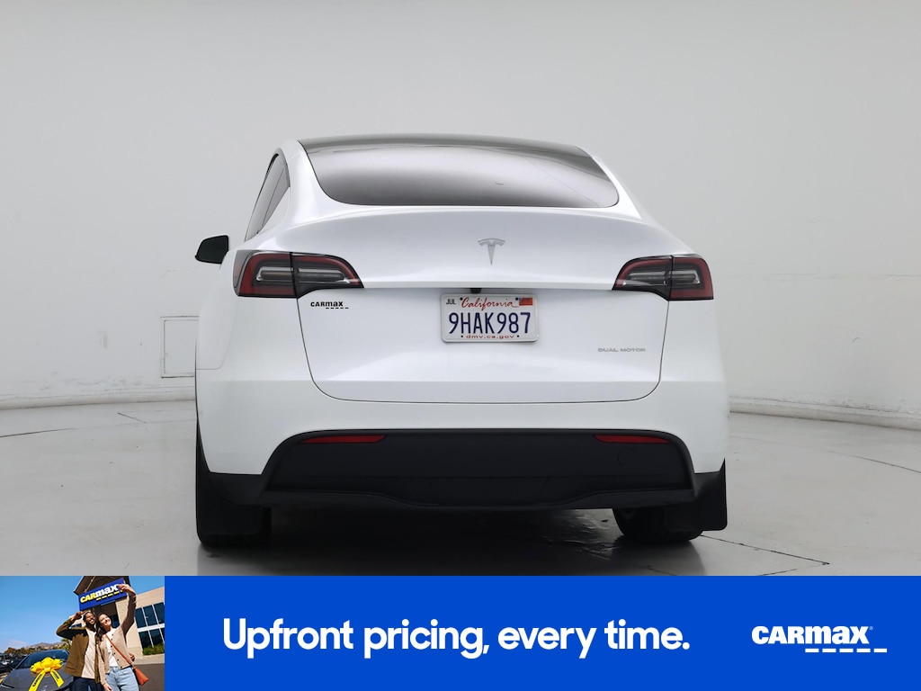 TESLA MODEL Y LONG RANGE - 7
