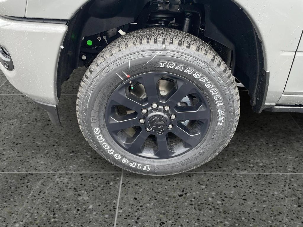 2026 RAM 2500 LARAMIE CREW CAB 4X4 6'4' BOX — миниатюра 14