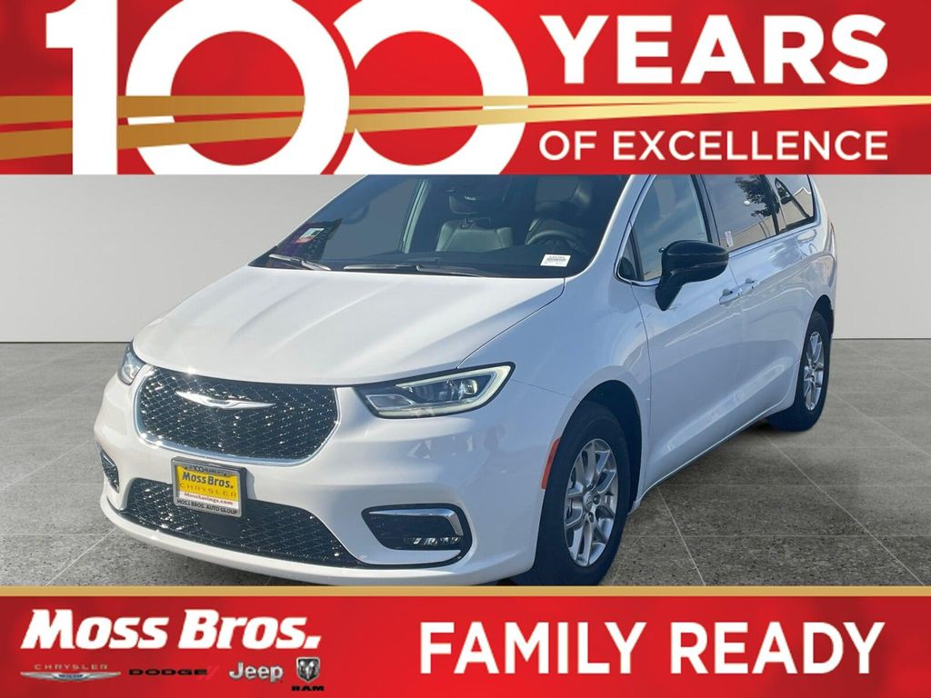 New 2026 Chrysler Pacifica L