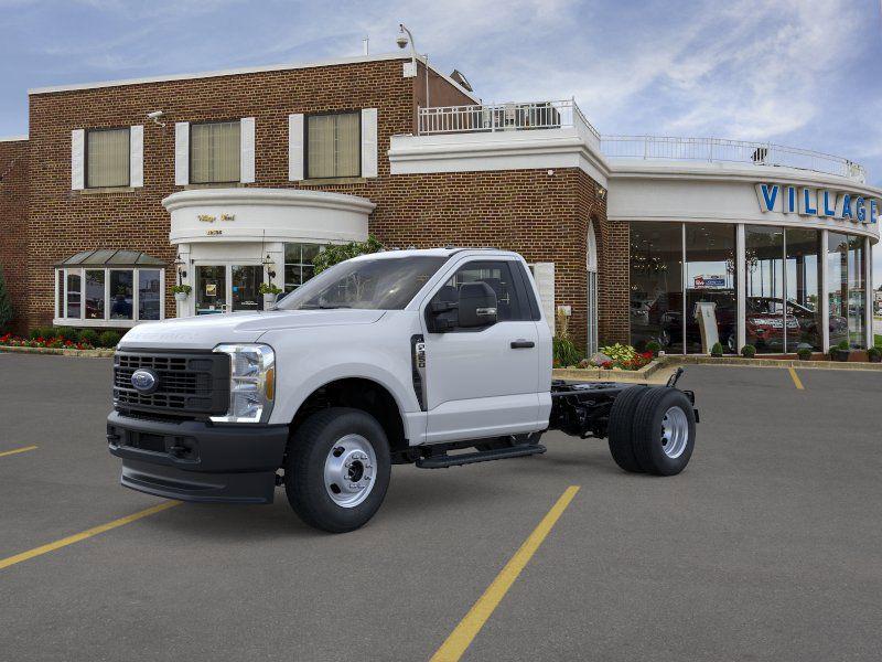 New 2026 Ford F-350 XL