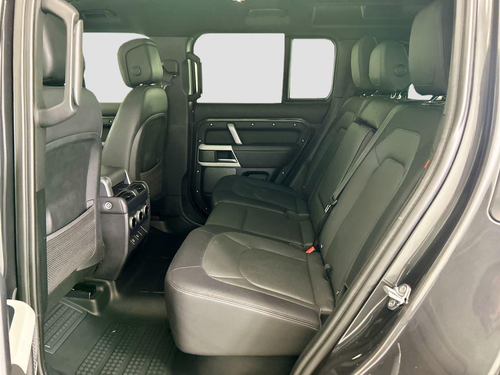 صورة مصغرة 20 لـ 2023 LAND Rover DEFENDER X-DYNAMIC SE