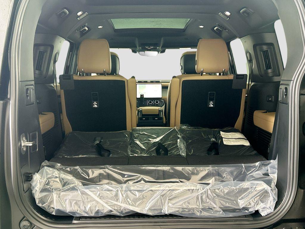 صورة مصغرة 27 لـ 2026 LAND Rover DEFENDER X-DYNAMIC SE