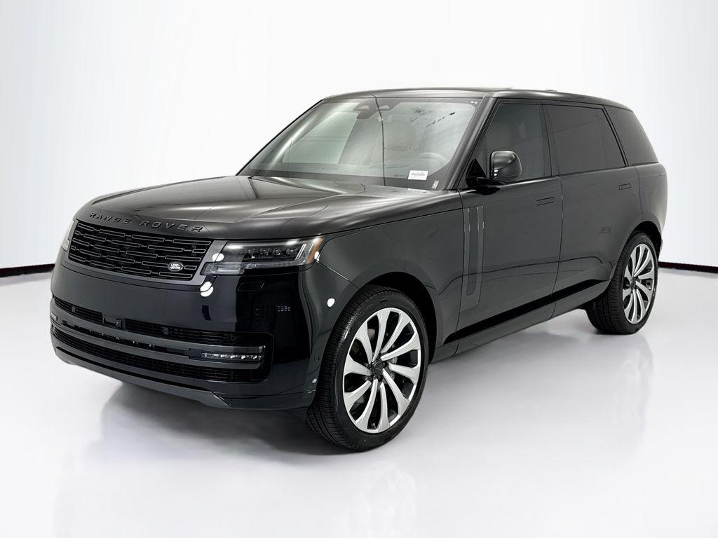 New 2026 Land Rover Range Rover P400 SE 7 Seat