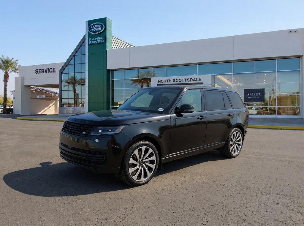 New 2026 Land Rover Range Rover P530 SE 7 Seat